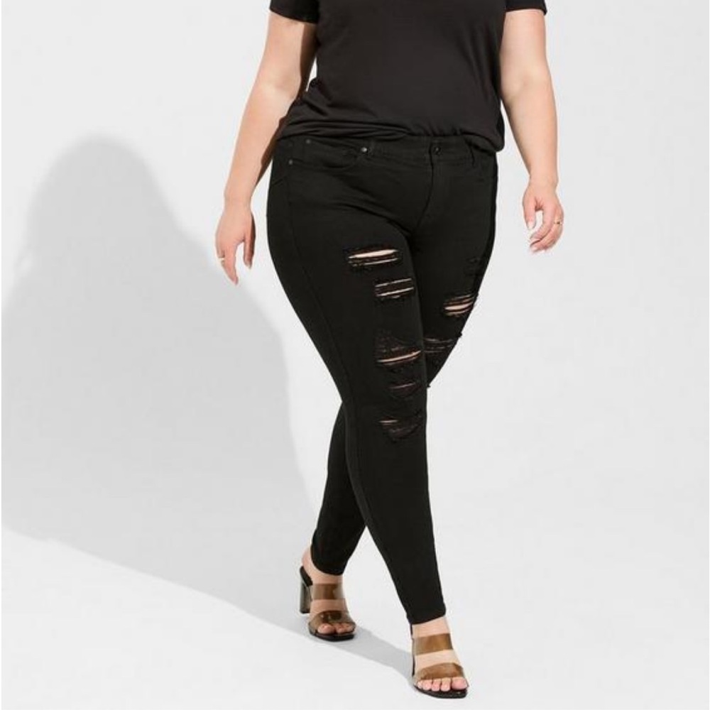 Torrid Black Skinny Jeans with Distressing
